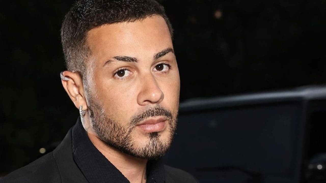 Falas transfóbicas geram revolta e colocam em risco tributo ao influenciador no programa de Luciano Huck.