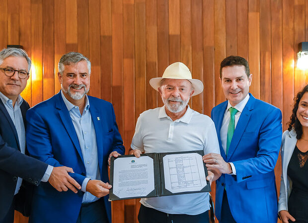 54229498117 f87747280c c