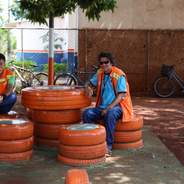 3c31b5fa e6ae 404d 9b5b 59f242d58ec2