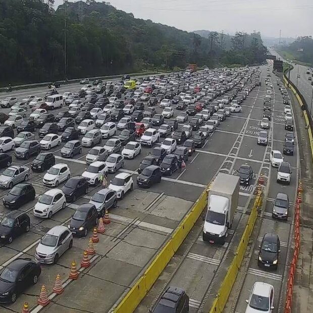 1a5767a5 b61c 4a08 9186 651e4c9188be