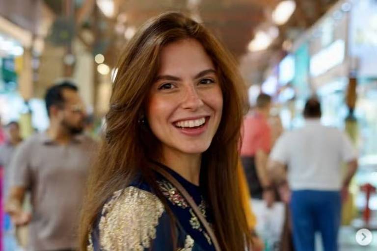 c5989529 8d6e 4e73 b114 0088e592384c