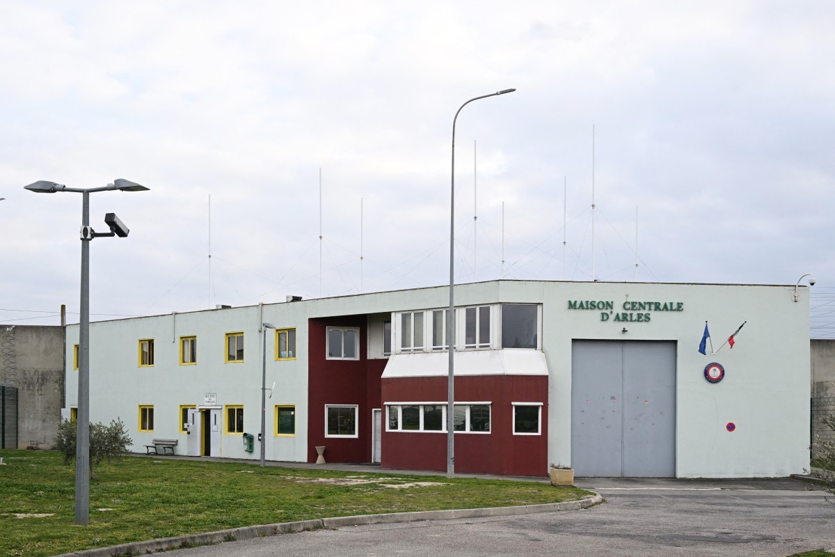 files france prison hostage