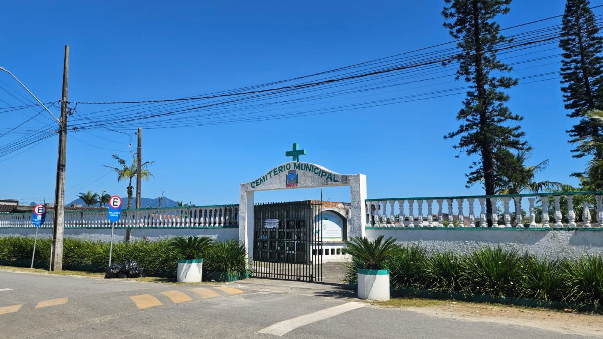 gatos congelados ossadas humanas sacos cemiterio matinhos3