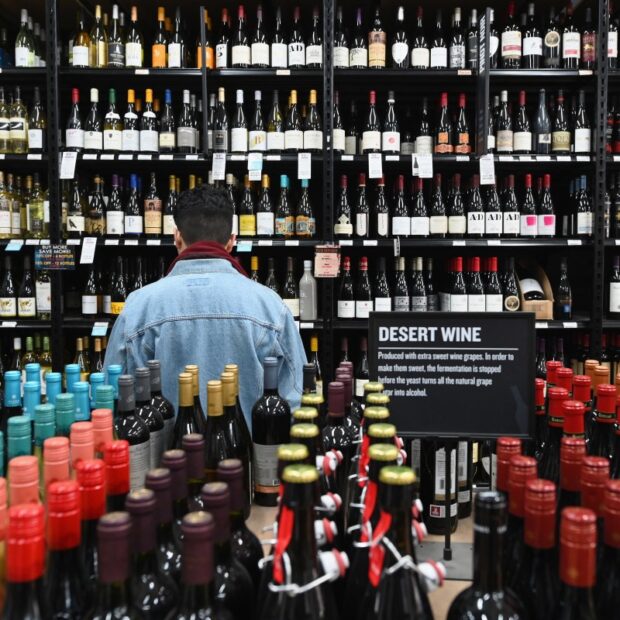 us surgeon general calls for cancer warnings on alcohol