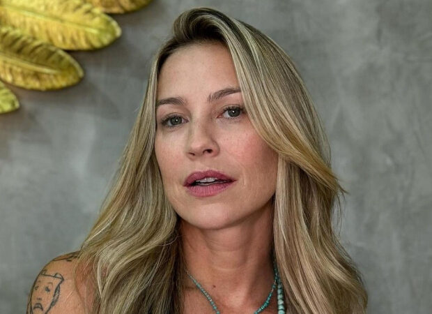 Atriz, que esperava "passar o rodo" nas festas de fim de ano, revela frustração amorosa e solta farpas sobre os "boys lixo" brasileiros.