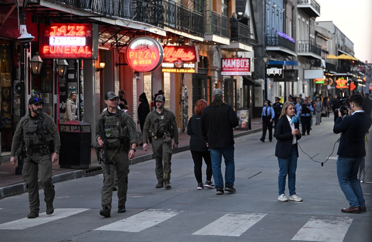vehicle driven into new year's crowd in new orleans