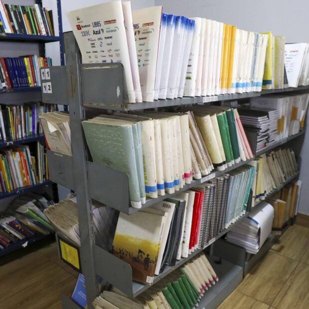 biblioteca