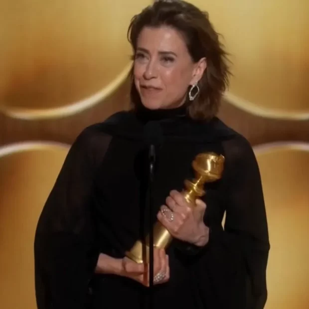 fernanda torres ganha globo de ouro