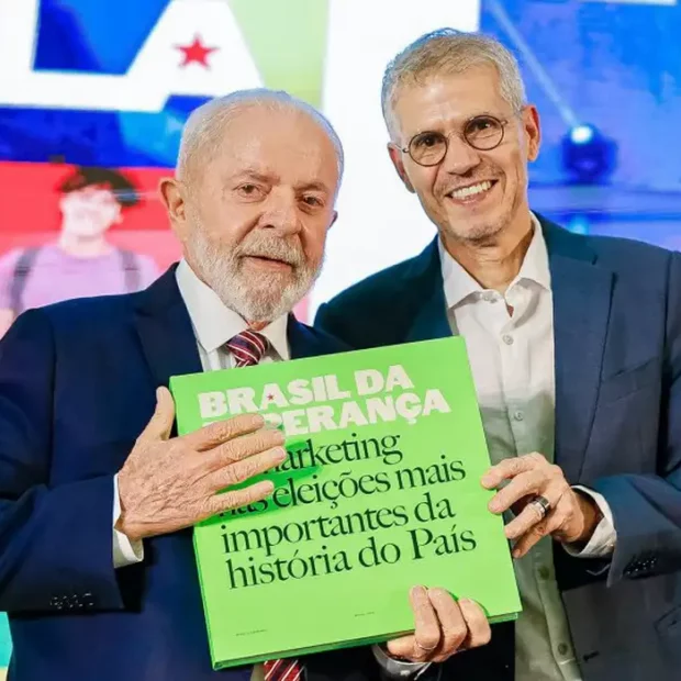 154564com presenca de lula e ministros marqueteiro sidonio palmeira lanca livro sobre eleicao de 2022 3