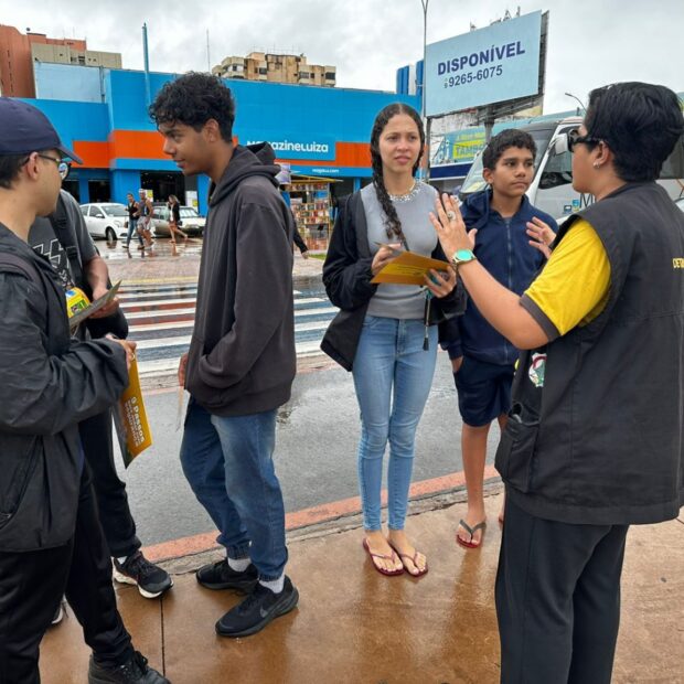 9.1. acao educativa em tagua centro. foto divulgacao detran df 1536x1152