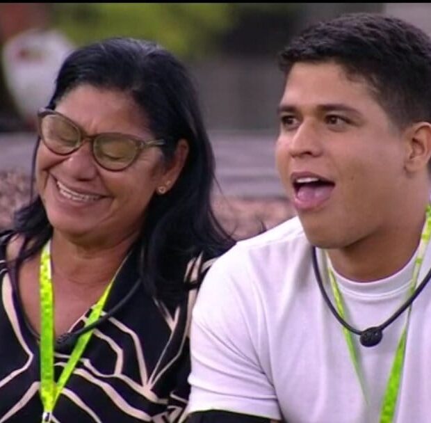 Dinâmica de afinidades esquenta clima no reality e deixa genro e sogra "fora do time"