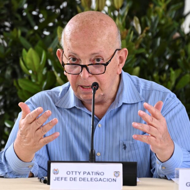 files colombia conflict eln peace talks patiÑo
