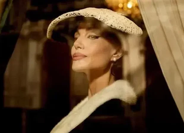 angelina jolie maria