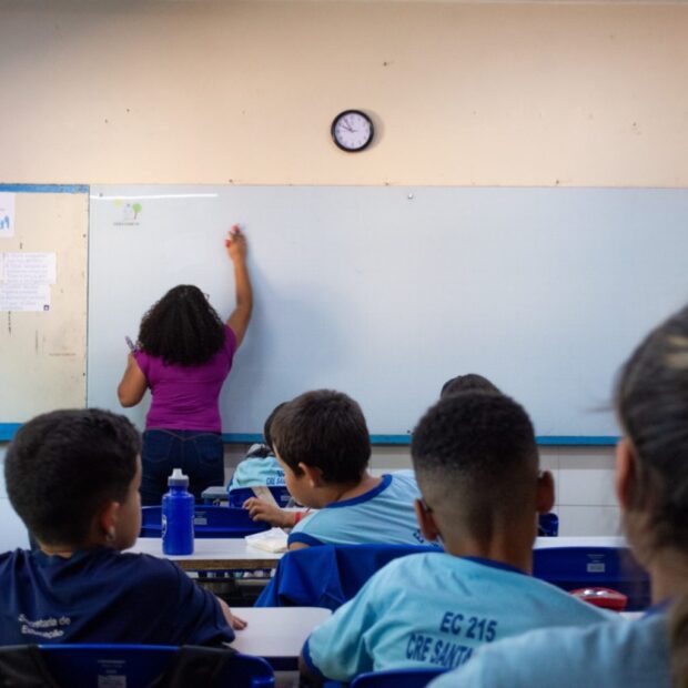 sala aula escola professora