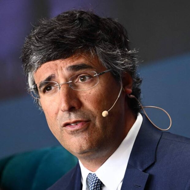 andré esteves