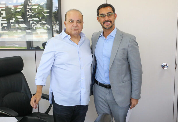 52768544309 052723bd8c z