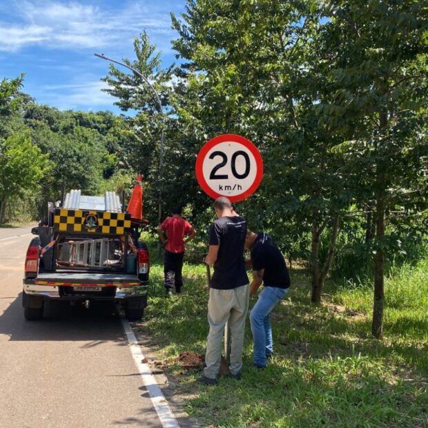 placa sinalizaçao parque aguas claras