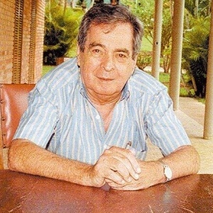 Em entrevista, a neta Paula Barbosa revela as razões da mudança do autor e fala sobre o estado de saúde do avô, que segue lúcido, mas mais fragilizado.