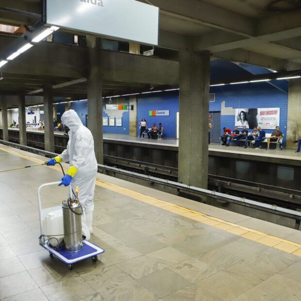 borrifacao residual intradomiciliar no metro df. foto jhonatan cantarelle agencia saude df 4 1920x1280