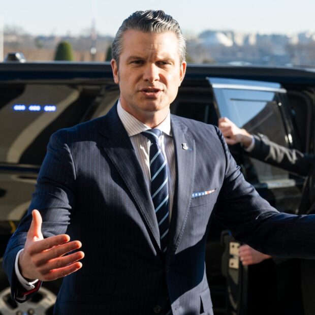 us politics defense hegseth