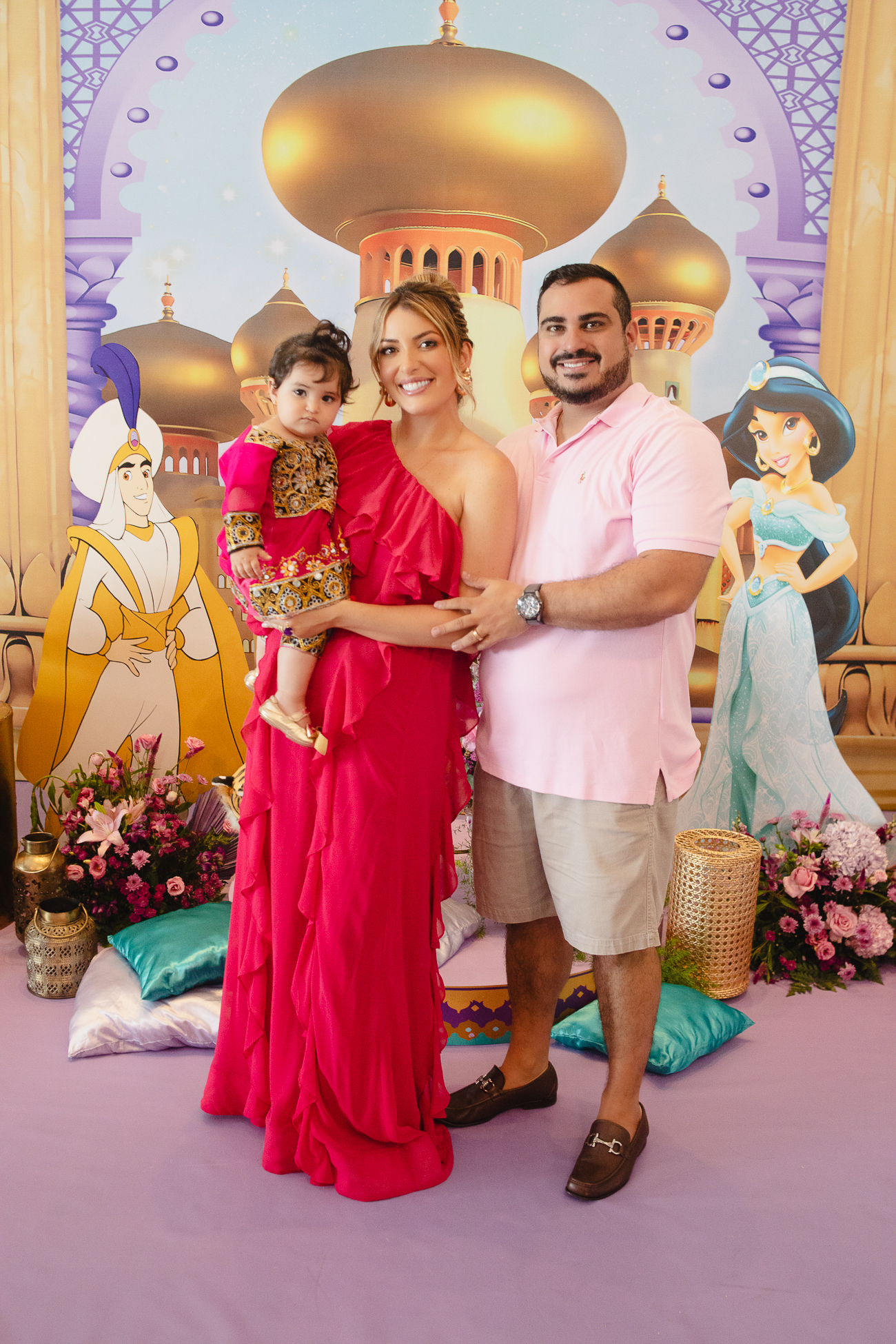 foto 01 o casal daniela medeiros e wonder jarjour e a pequena helena jarjour