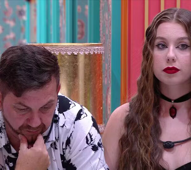 Em uma disputa acirrada, a dupla foi a mais votada pelo público e deu adeus à casa mais vigiada do Brasil.