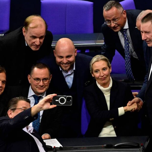 2e4ca961 d461 4783 a7e6 44beda9e9a91