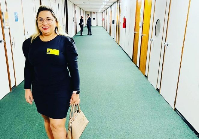 luciane barbosa farias e1700045588755