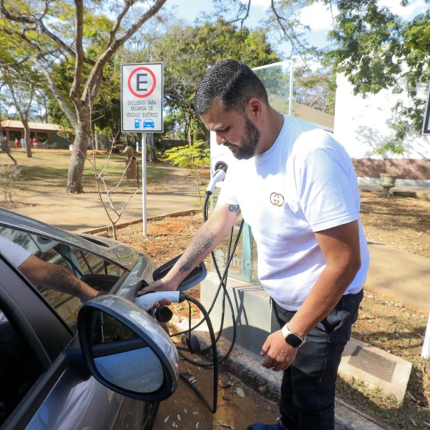 20.12. carros eletricos. foto joel rodrigues agencia brasiliacapa