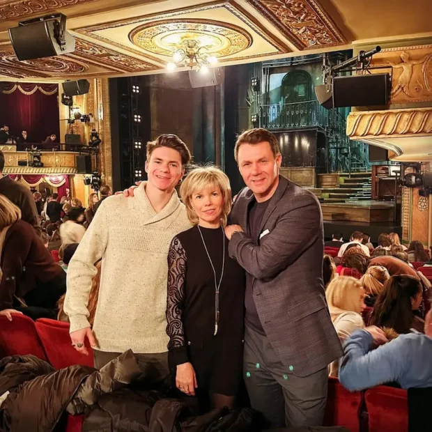 12256 maxim naumov e sua familia