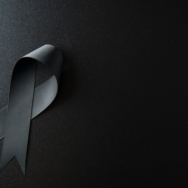 luto laço preto