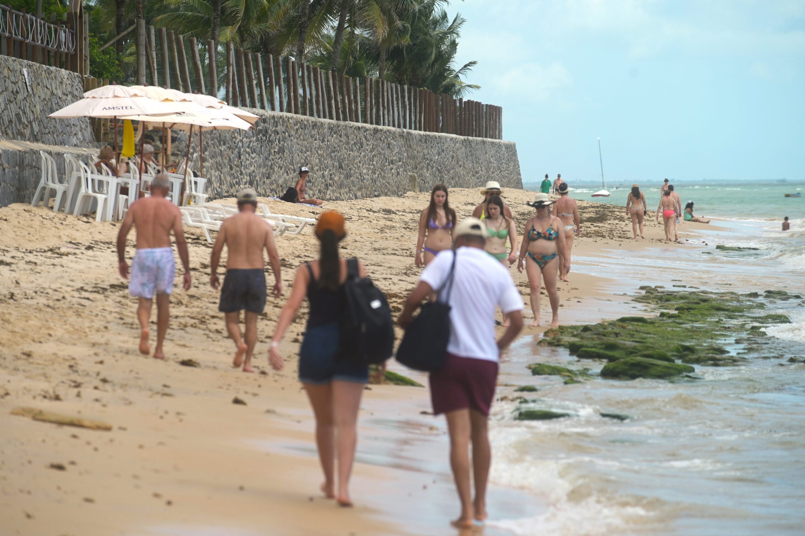 Muralha em Arraial d'Ajuda