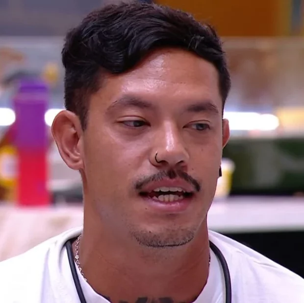 O brother não resistiu ao paredão e deixou o reality com quase 50% dos votos!