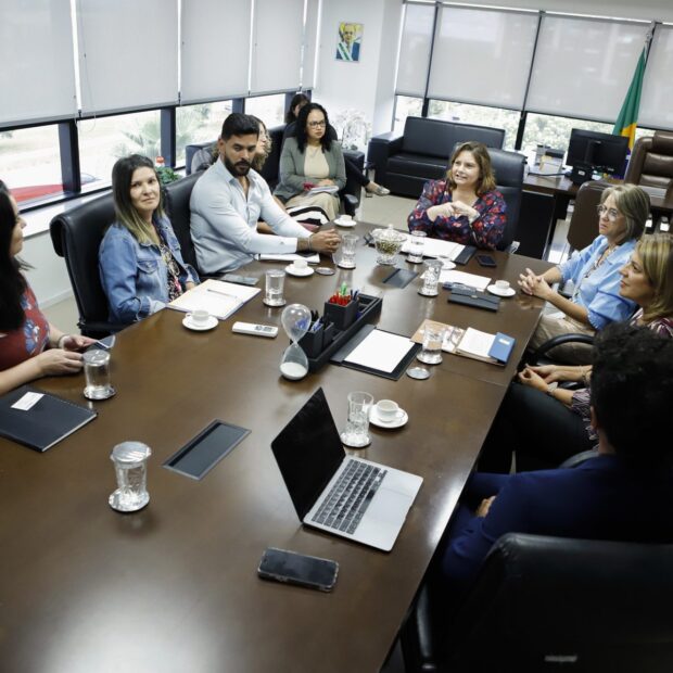 reuniao ses df e unaids. foto jhonatan cantarelle agencia saude df 1 1920x1280