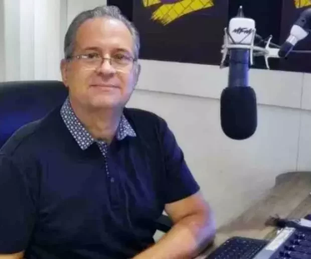 Infarto fulminante interrompe transmissão e deixa ouvintes chocados