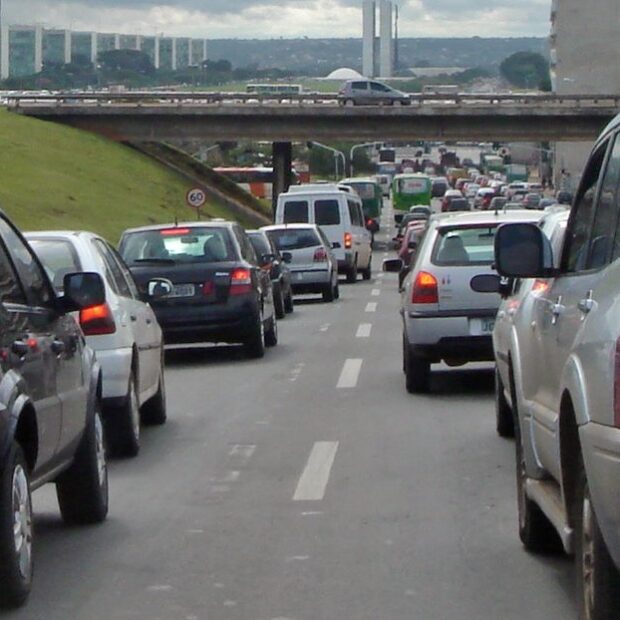 transito proximo a rodoviaria e1739535320176