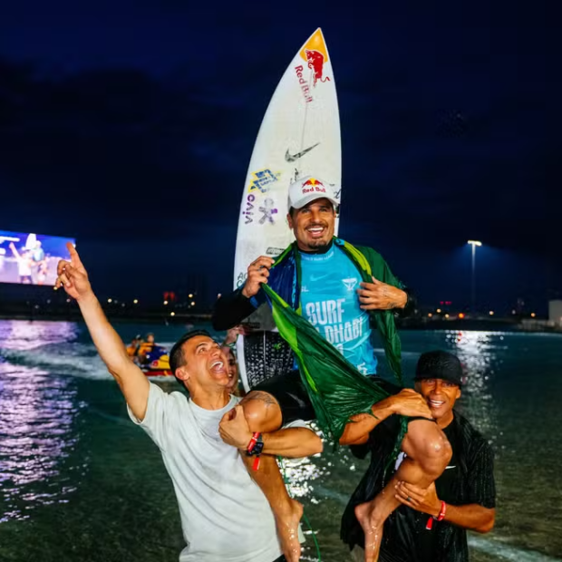 italo ferreira 25abudhabi 5162 thiago diz