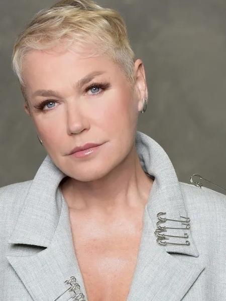 a apresentadora xuxa meneghel 1692016328809 v2 450x600