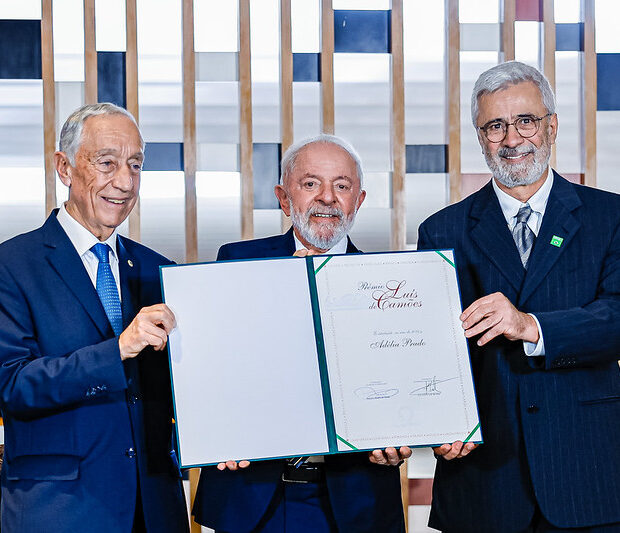 54337128930 3d9e1cb6dd c