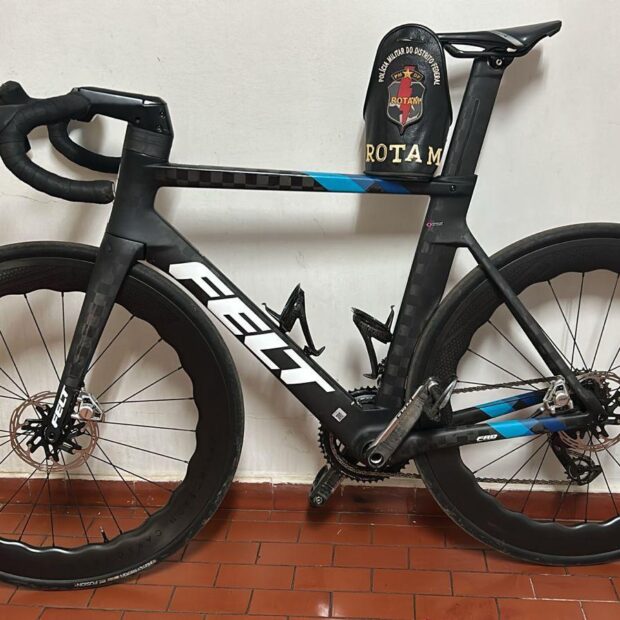 93e49795 b5cb 4da8 a036 22f6a7f352d0