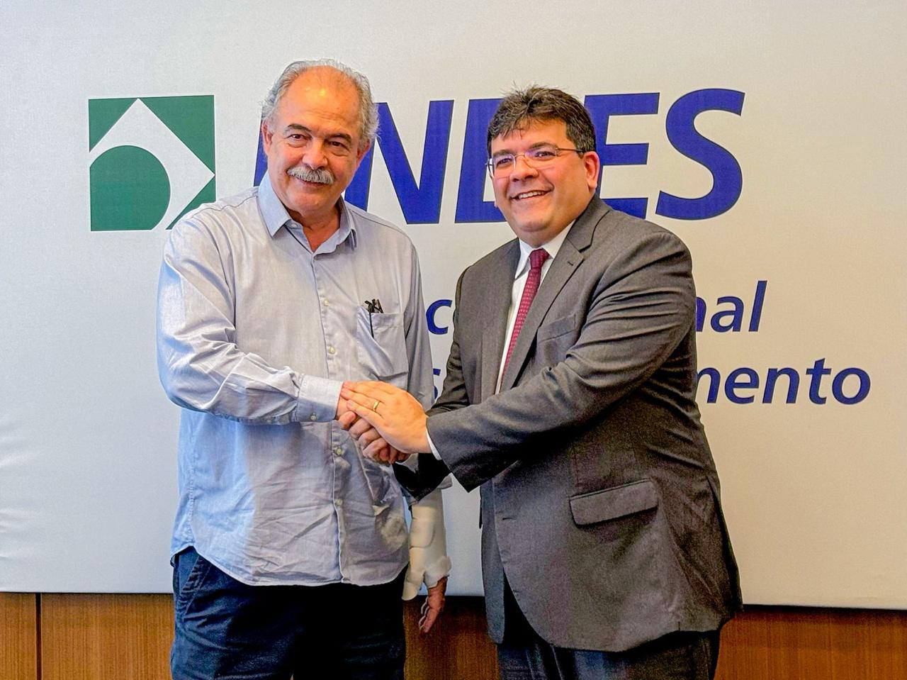 rafael fonteles em reuniao com o presidente do bndes 8
