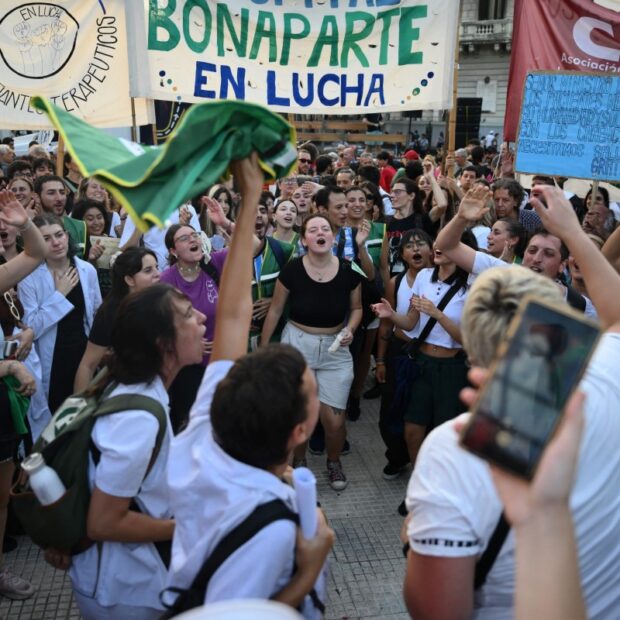 argentina health demonstration