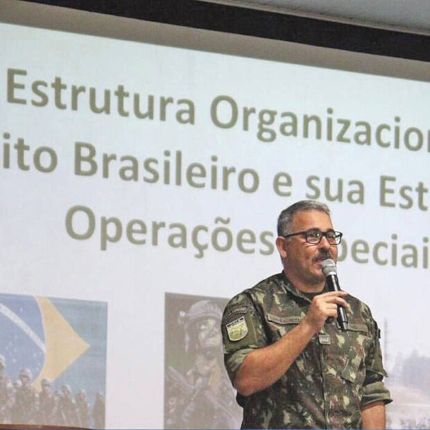 coronel bernardo romão corrêa neto