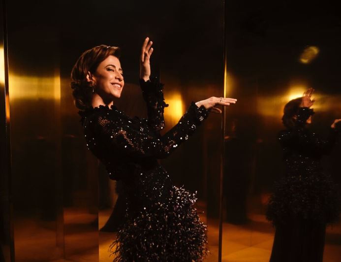 “Do coração do cinema brasileiro para o coração de Hollywood”, escreveu o perfil