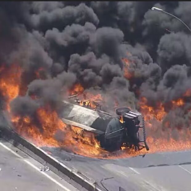 gf7ypols7nf4ffpnvm7hewnsky