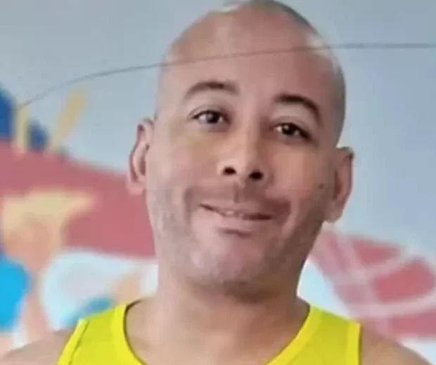 b1f5ac12 6474 49bf bb74 f7c42e97f208