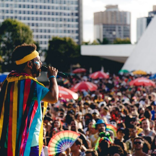 bloco divinas tetas foto maria de aquino