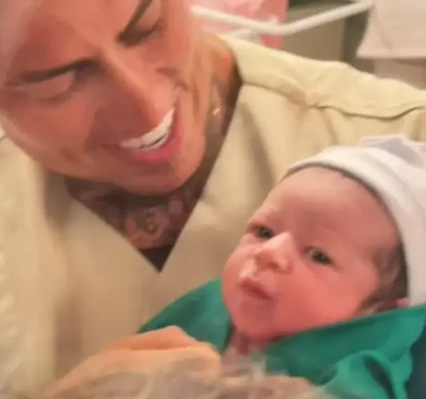 Emocionado, MC Daniel revela a sua parte favorita de ser pai: “Me sinto poderoso”