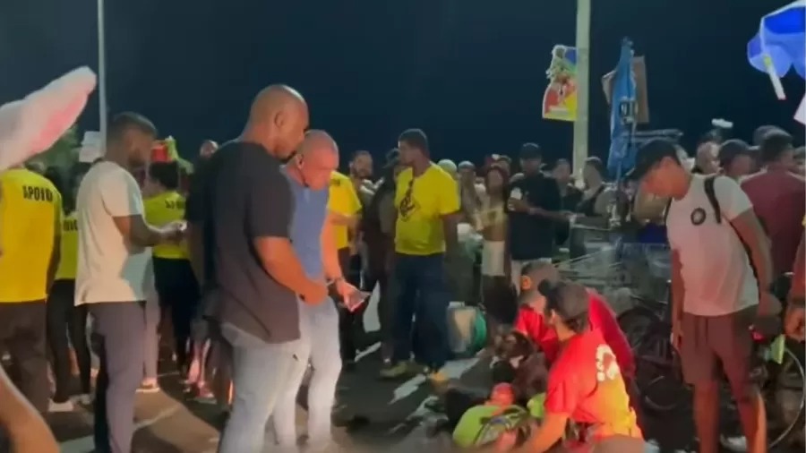 ambulante morto carnaval