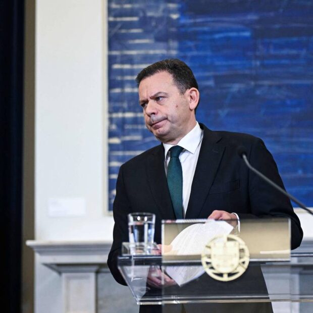 o primeiro ministro de portugal, luís montenegro